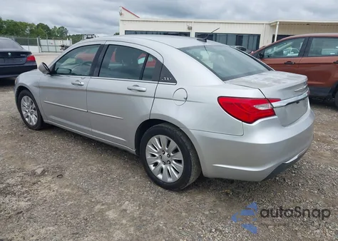 2012 Chrysler 200 Lx from USA, damaged, VIN 1C3CCBAB0CN201697
